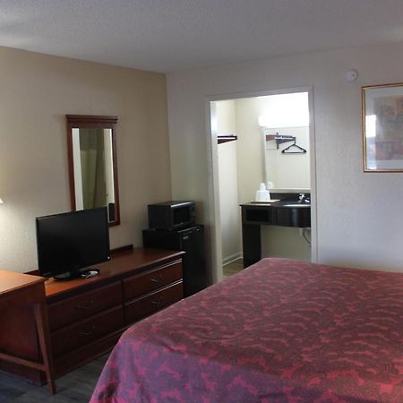 Travel Inn Of Buford Buitenkant foto