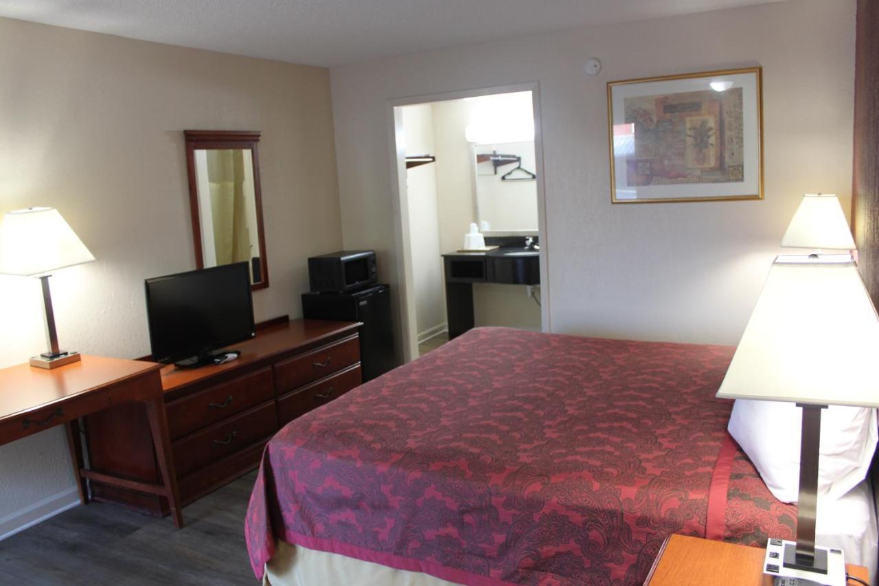 Travel Inn Of Buford Buitenkant foto